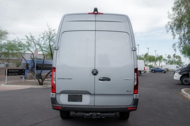 2025 Mercedes-Benz VS30 Sprinter - Image 6 of 12