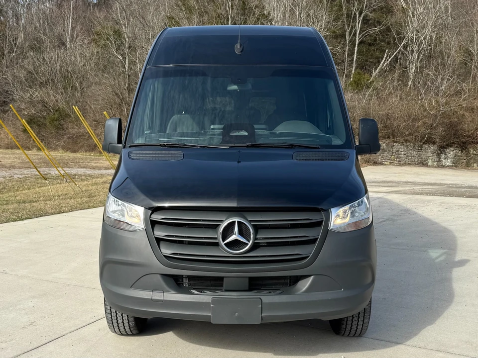 2025 Mercedes-Benz VS30 Sprinter - Image 5 of 12