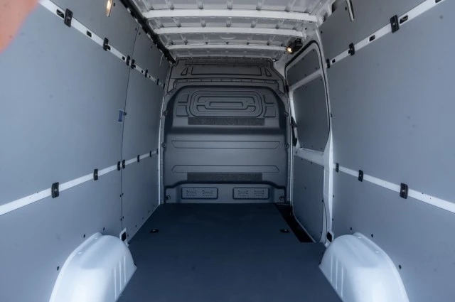 2025 Mercedes-Benz VS30 Sprinter - Image 10 of 12