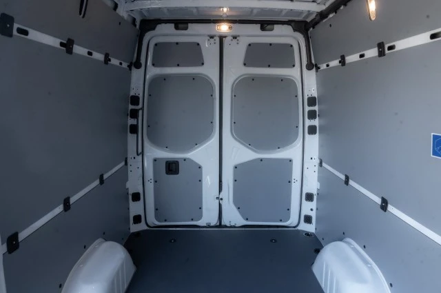 2025 Mercedes-Benz VS30 Sprinter - Image 12 of 12