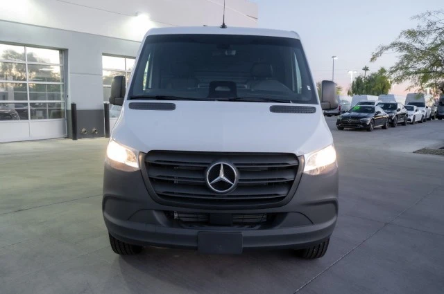2025 Mercedes-Benz VS30 Sprinter - Image 2 of 12