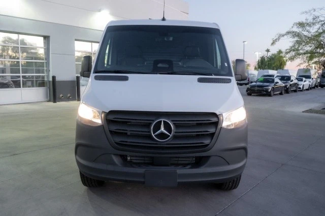 2025 Mercedes-Benz VS30 Sprinter - Image 2 of 12