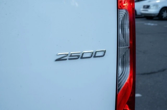 2025 Mercedes-Benz VS30 Sprinter - Image 7 of 12