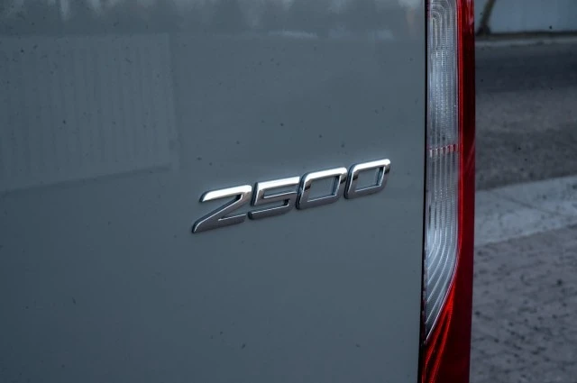 2025 Mercedes-Benz VS30 Sprinter - Image 7 of 12