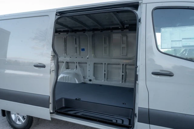 2025 Mercedes-Benz VS30 Sprinter - Image 12 of 12