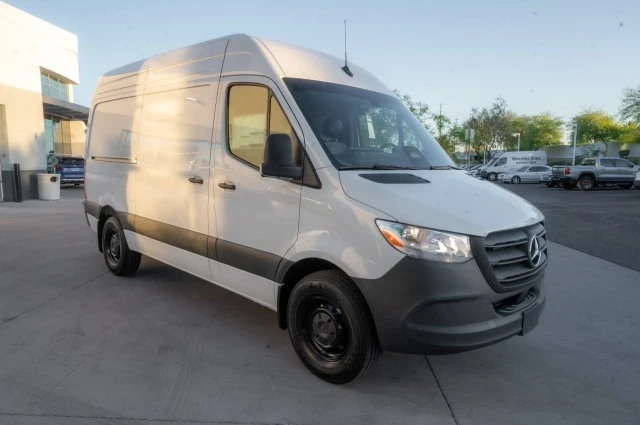 2025 Mercedes-Benz VS30 Sprinter - Image 3 of 12