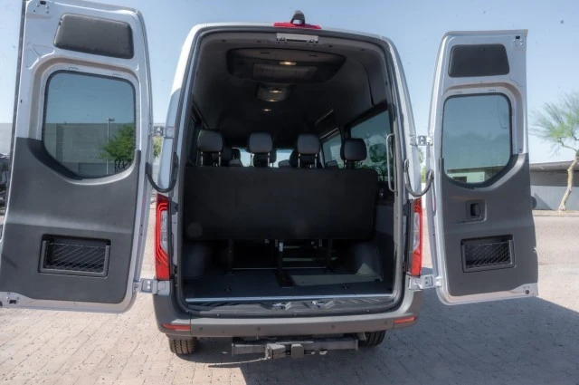 2025 Mercedes-Benz VS30 Sprinter - Image 10 of 12