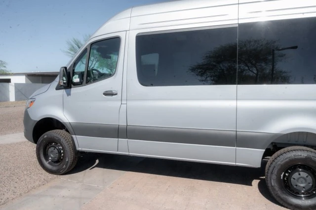 2025 Mercedes-Benz VS30 Sprinter - Image 5 of 12