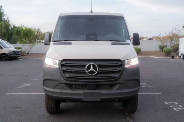 2025 Mercedes-Benz VS30 Sprinter - Image 2 of 21