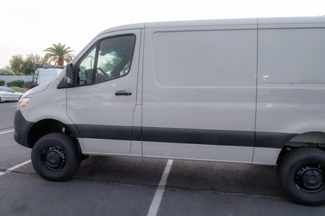 2025 Mercedes-Benz VS30 Sprinter - Image 5 of 21