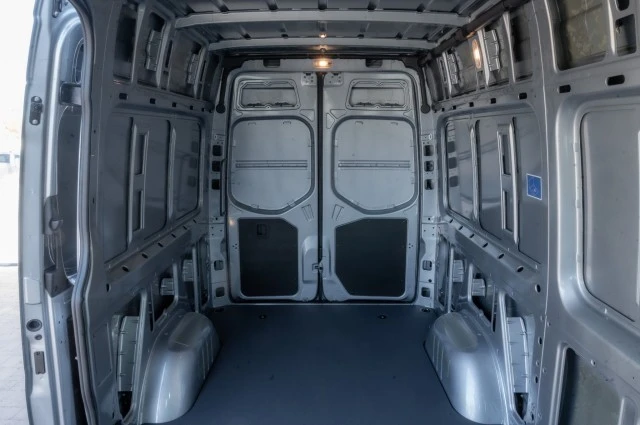 2025 Mercedes-Benz VS30 Sprinter - Image 10 of 12