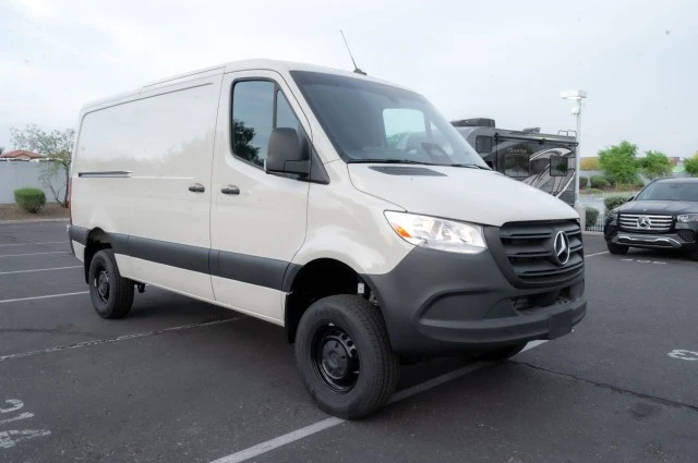 2025 Mercedes-Benz VS30 Sprinter - Image 3 of 21