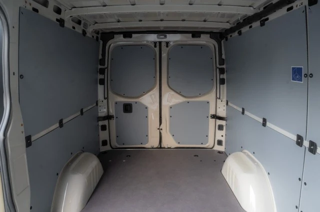 2025 Mercedes-Benz VS30 Sprinter - Image 12 of 21