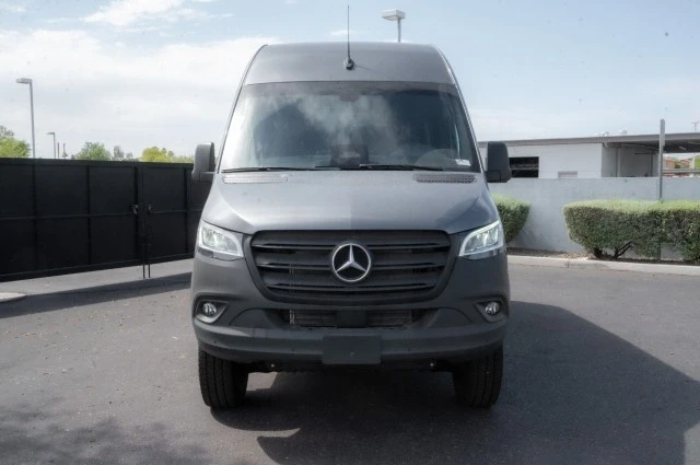 2025 Mercedes-Benz VS30 Sprinter - Image 2 of 12