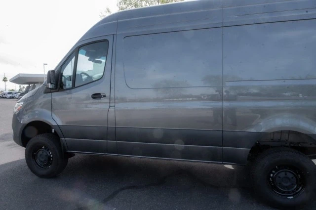 2025 Mercedes-Benz VS30 Sprinter - Image 5 of 12