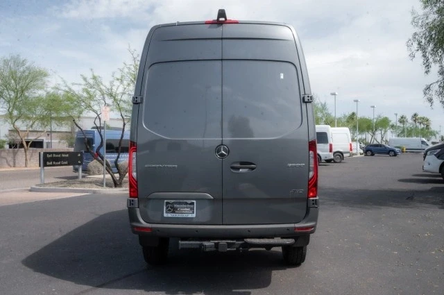 2025 Mercedes-Benz VS30 Sprinter - Image 6 of 12