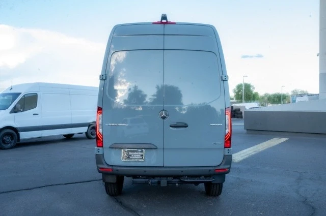 2025 Mercedes-Benz VS30 Sprinter - Image 6 of 12