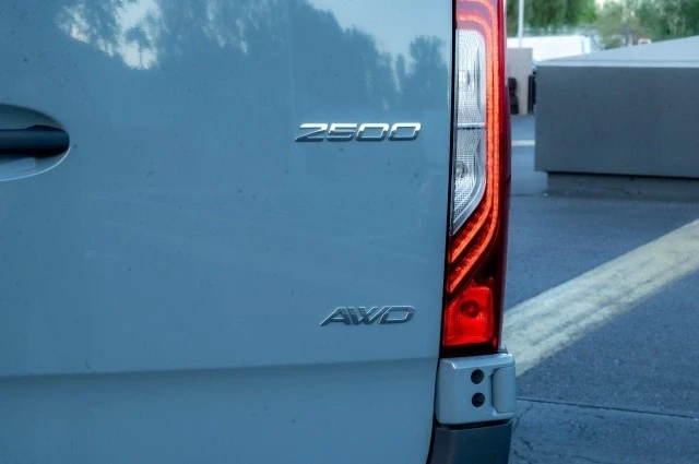 2025 Mercedes-Benz VS30 Sprinter - Image 7 of 12