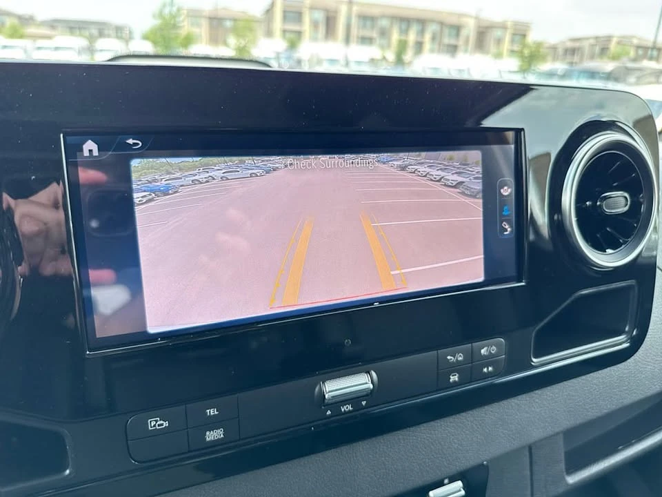 2025 Mercedes-Benz VS30 Sprinter - Image 11 of 13