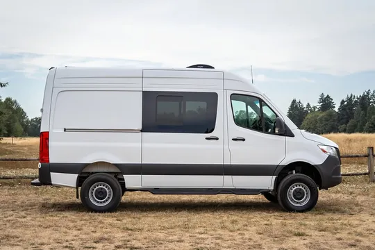 2025 Mercedes-Benz Sprinter 2500 AWD