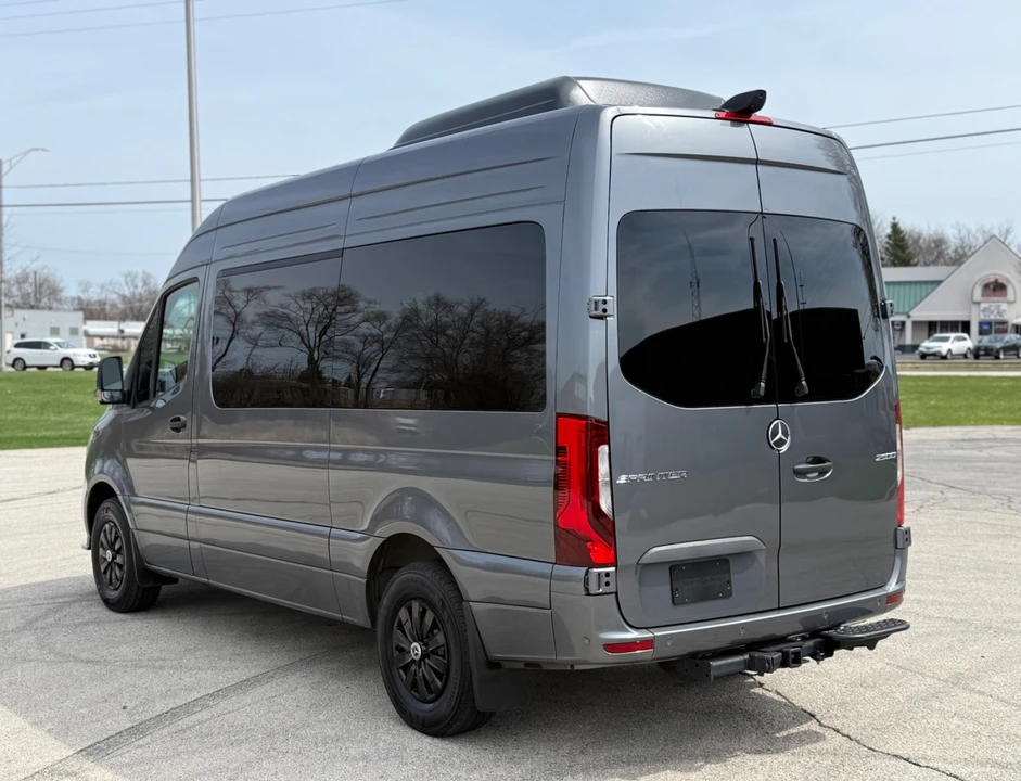 2025 Mercedes-Benz VS30 Sprinter - Image 4 of 21