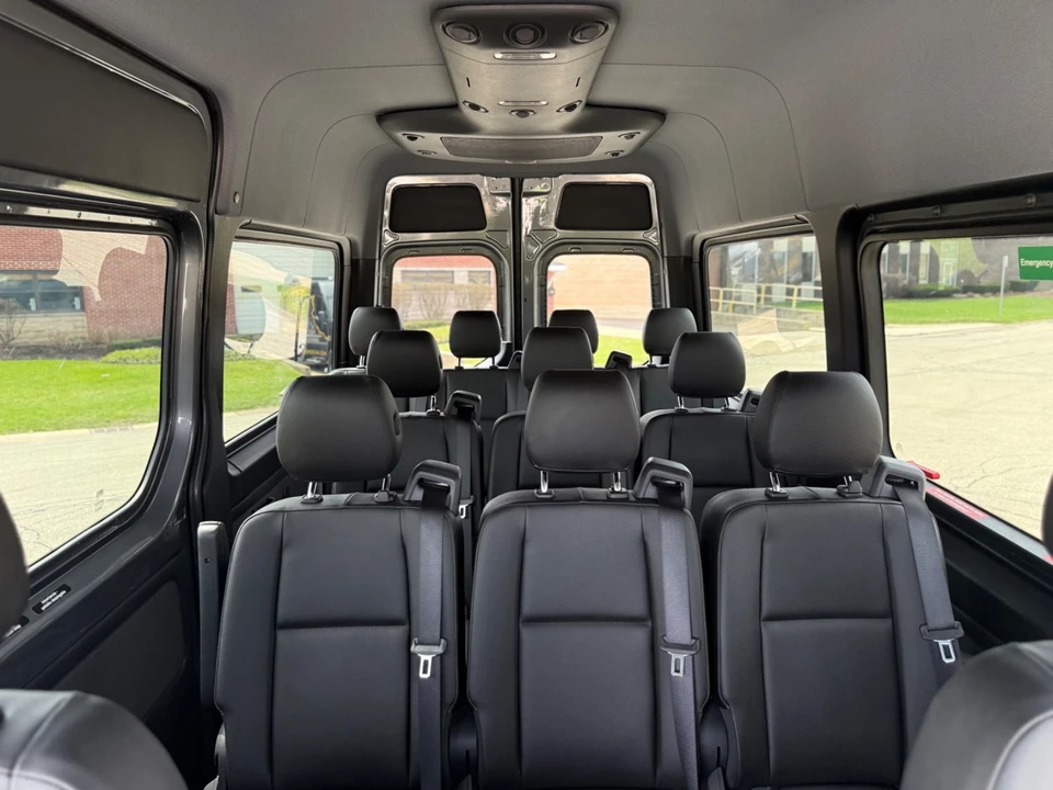 2025 Mercedes-Benz VS30 Sprinter - Image 15 of 21