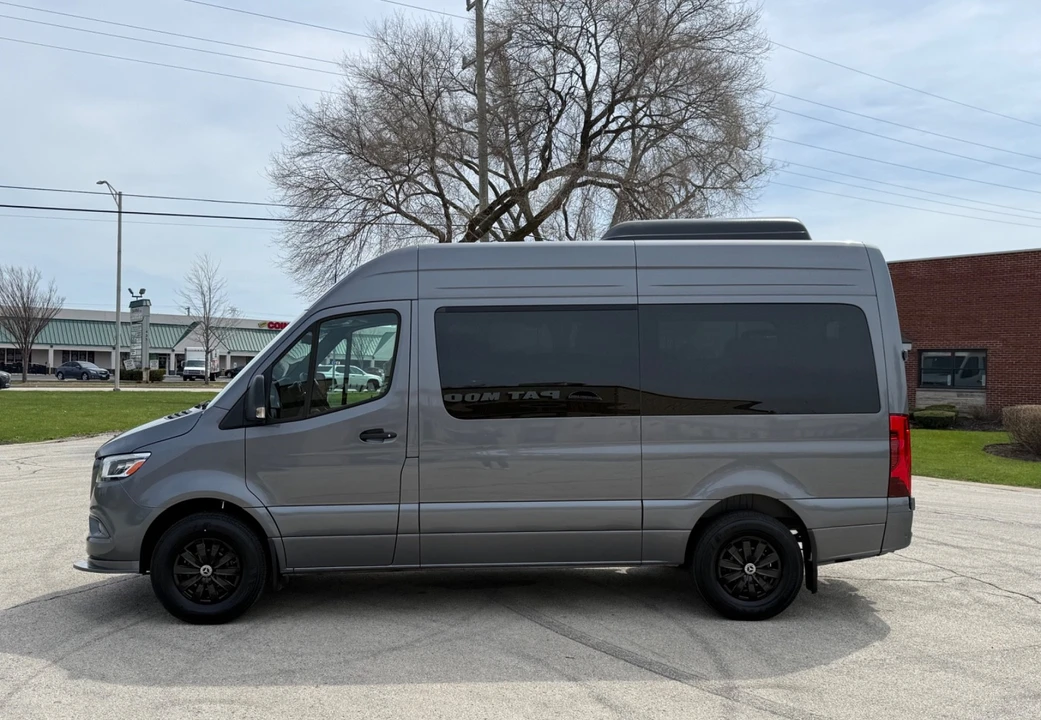 2025 Mercedes-Benz VS30 Sprinter - Image 5 of 21