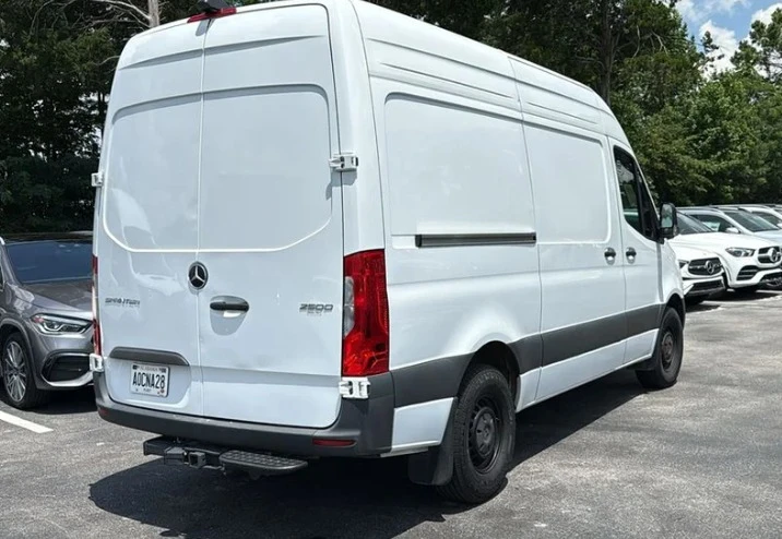 2025 Mercedes-Benz VS30 Sprinter - Image 4 of 13