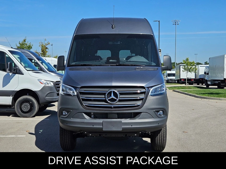 2025 Mercedes-Benz VS30 Sprinter - Image 3 of 12