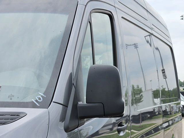 2025 Mercedes-Benz VS30 Sprinter - Image 8 of 12