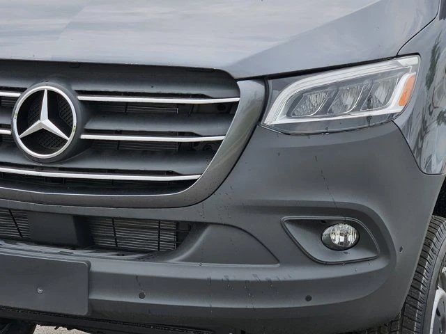 2025 Mercedes-Benz VS30 Sprinter - Image 7 of 12
