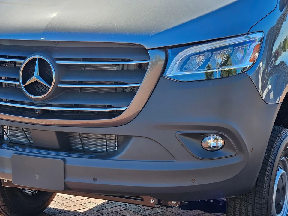 2025 Mercedes-Benz VS30 Sprinter - Image 7 of 12