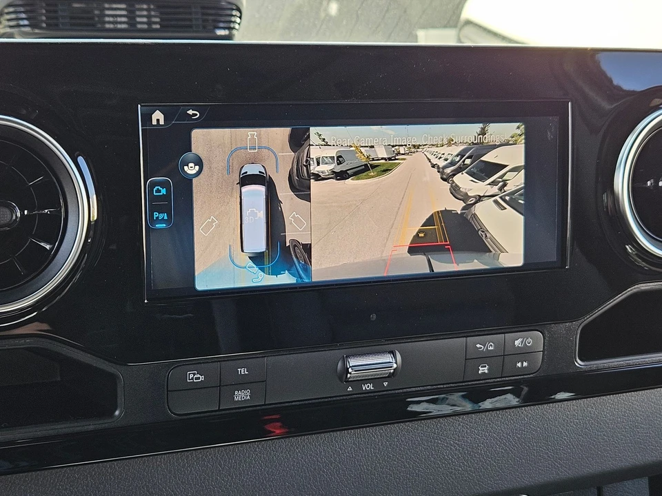 2025 Mercedes-Benz VS30 Sprinter - Image 17 of 21