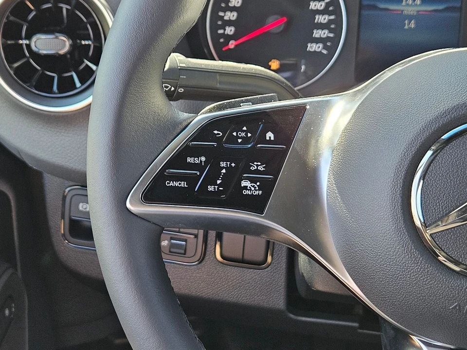 2025 Mercedes-Benz VS30 Sprinter - Image 10 of 21