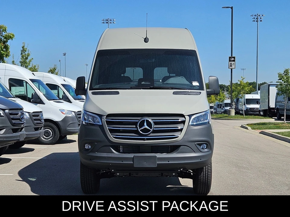 2025 Mercedes-Benz VS30 Sprinter - Image 3 of 12