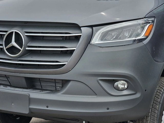2025 Mercedes-Benz VS30 Sprinter - Image 6 of 12