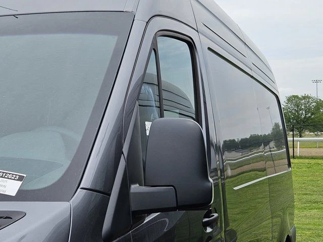 2025 Mercedes-Benz VS30 Sprinter - Image 7 of 12