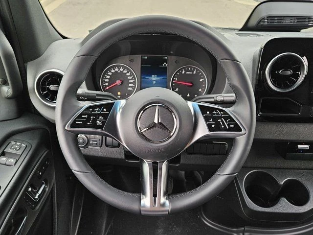 2025 Mercedes-Benz VS30 Sprinter - Image 12 of 12