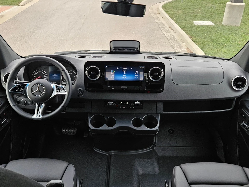 2025 Mercedes-Benz VS30 Sprinter - Image 12 of 12