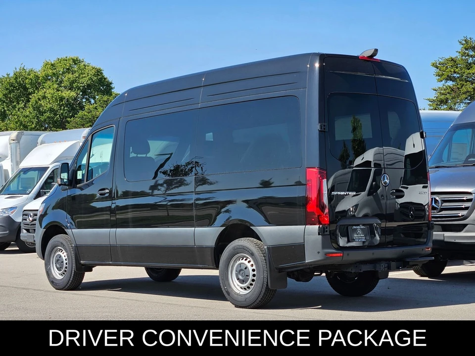 2025 Mercedes-Benz VS30 Sprinter - Image 5 of 12