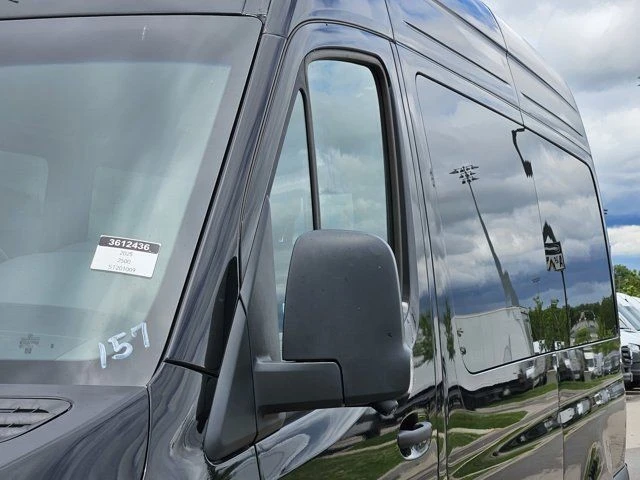 2025 Mercedes-Benz VS30 Sprinter - Image 8 of 21