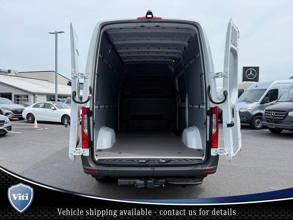 2025 Mercedes-Benz VS30 Sprinter - Image 18 of 21