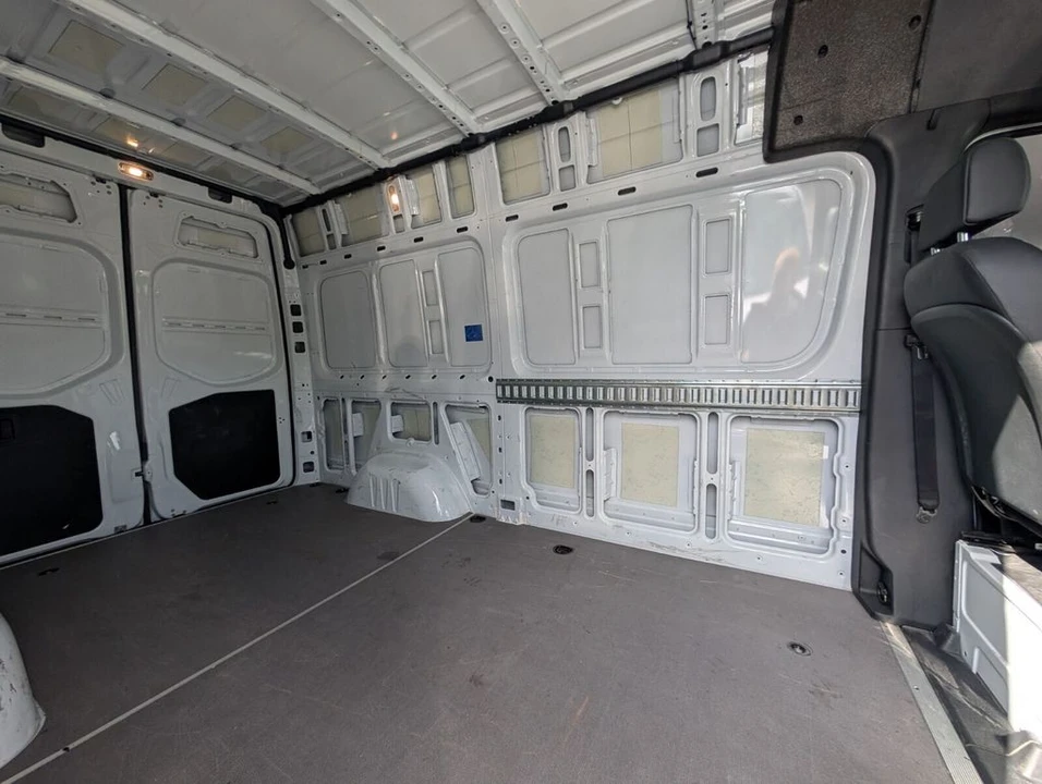 2025 Mercedes-Benz VS30 Sprinter - Image 14 of 21