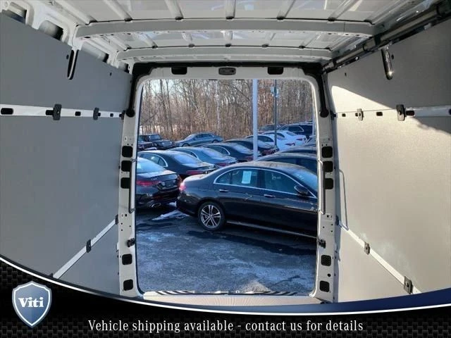 2025 Mercedes-Benz VS30 Sprinter - Image 16 of 21