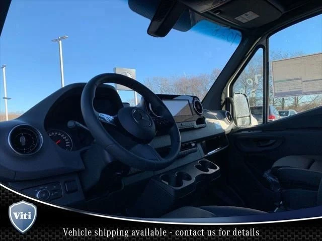 2025 Mercedes-Benz VS30 Sprinter - Image 13 of 21