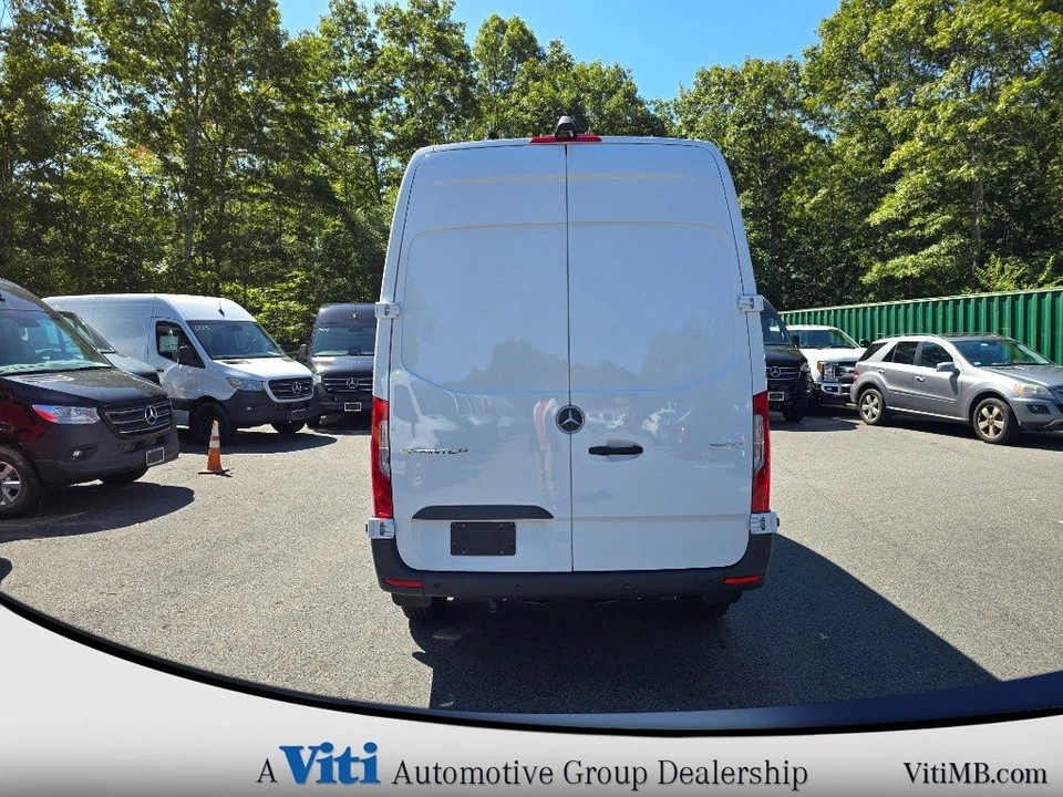 2025 Mercedes-Benz VS30 Sprinter - Image 7 of 14