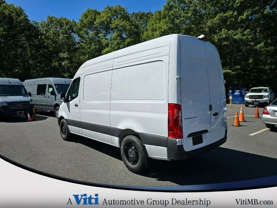2025 Mercedes-Benz VS30 Sprinter - Image 6 of 14