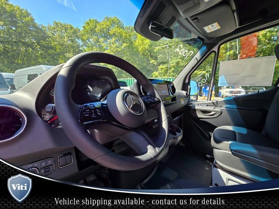 2025 Mercedes-Benz VS30 Sprinter - Image 10 of 14