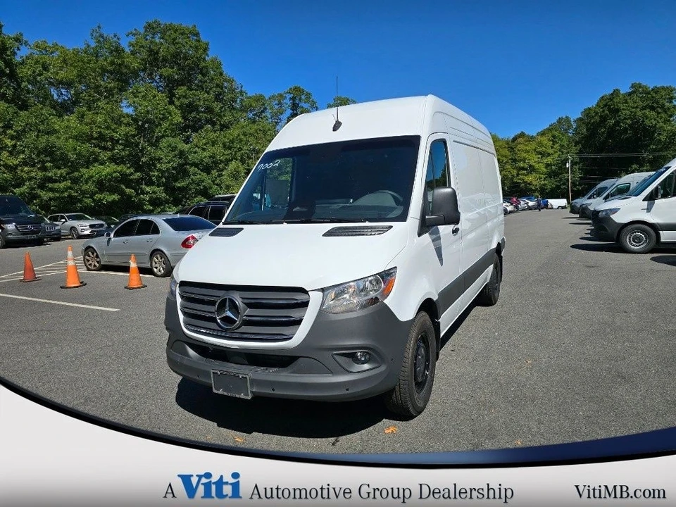 2025 Mercedes-Benz VS30 Sprinter - Image 4 of 14