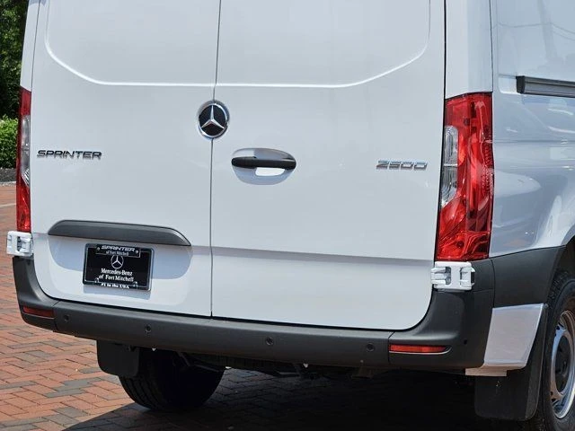 2025 Mercedes-Benz VS30 Sprinter - Image 10 of 12